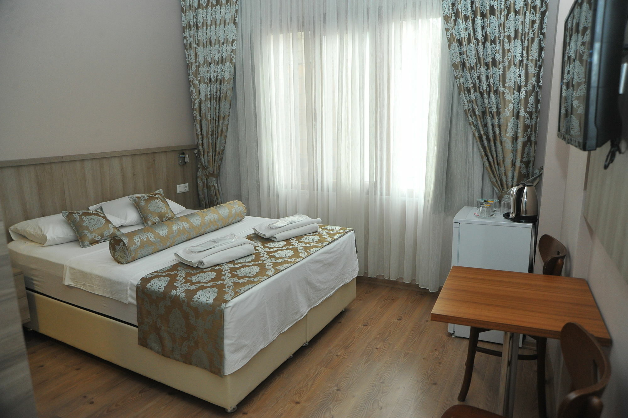 Serra Boutique Hotel Istanboel Buitenkant foto
